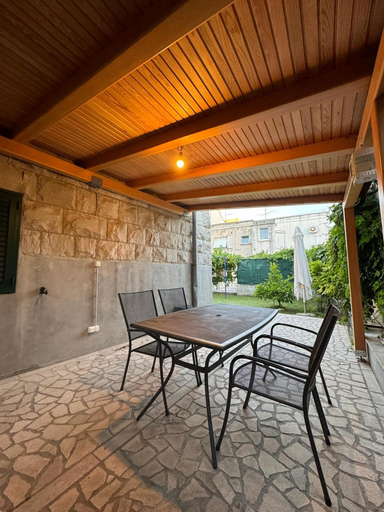 Apartamento Valentinas Garden Split Exterior foto